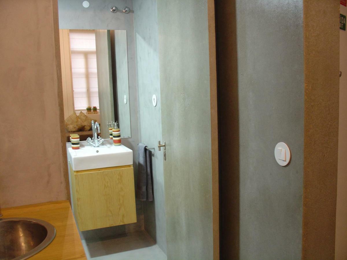 Downtown Historical Apartment Порту Экстерьер фото