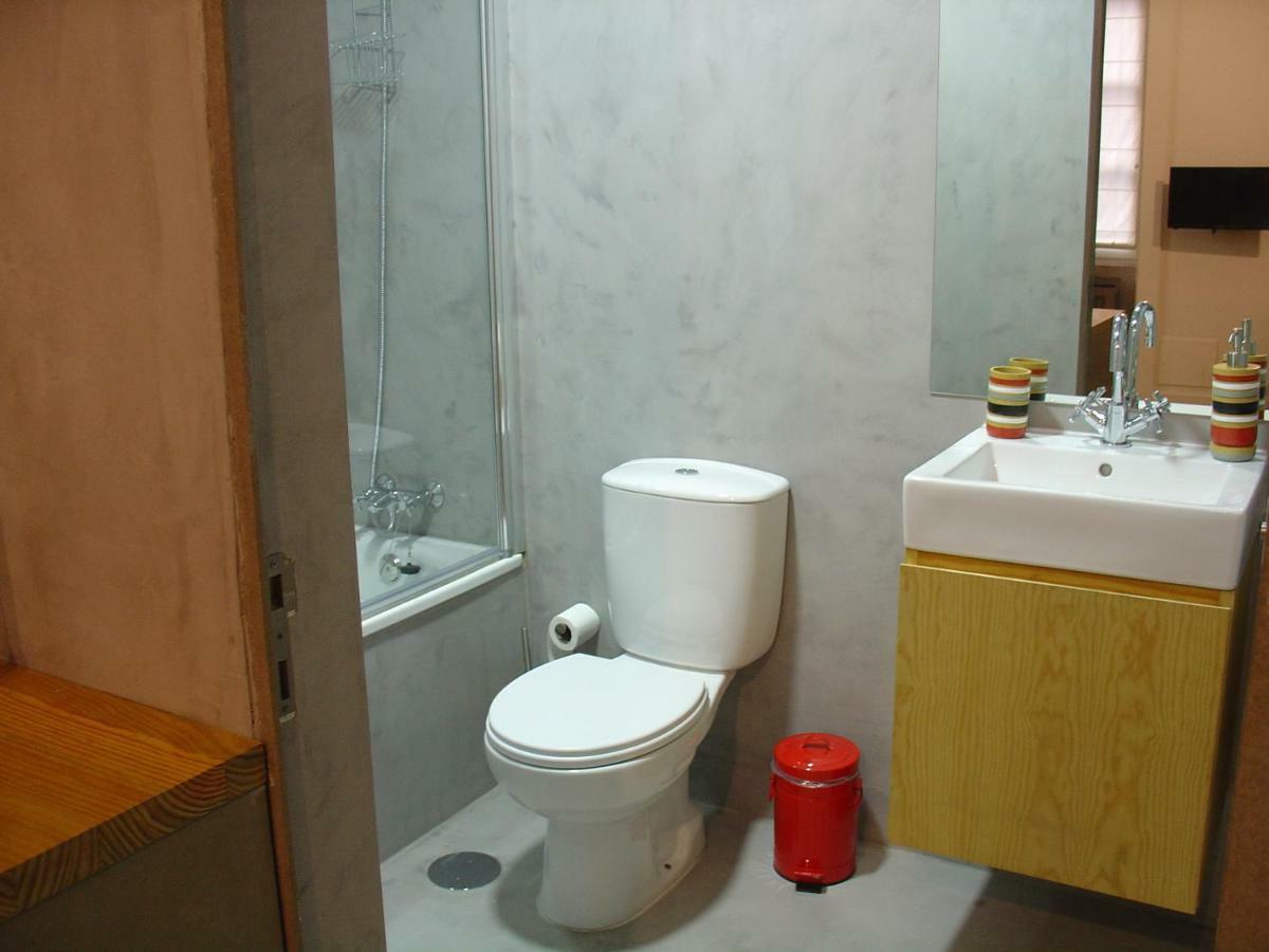 Downtown Historical Apartment Порту Экстерьер фото