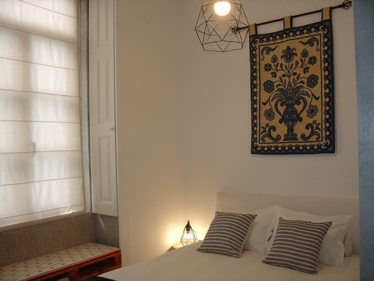 Downtown Historical Apartment Порту Экстерьер фото