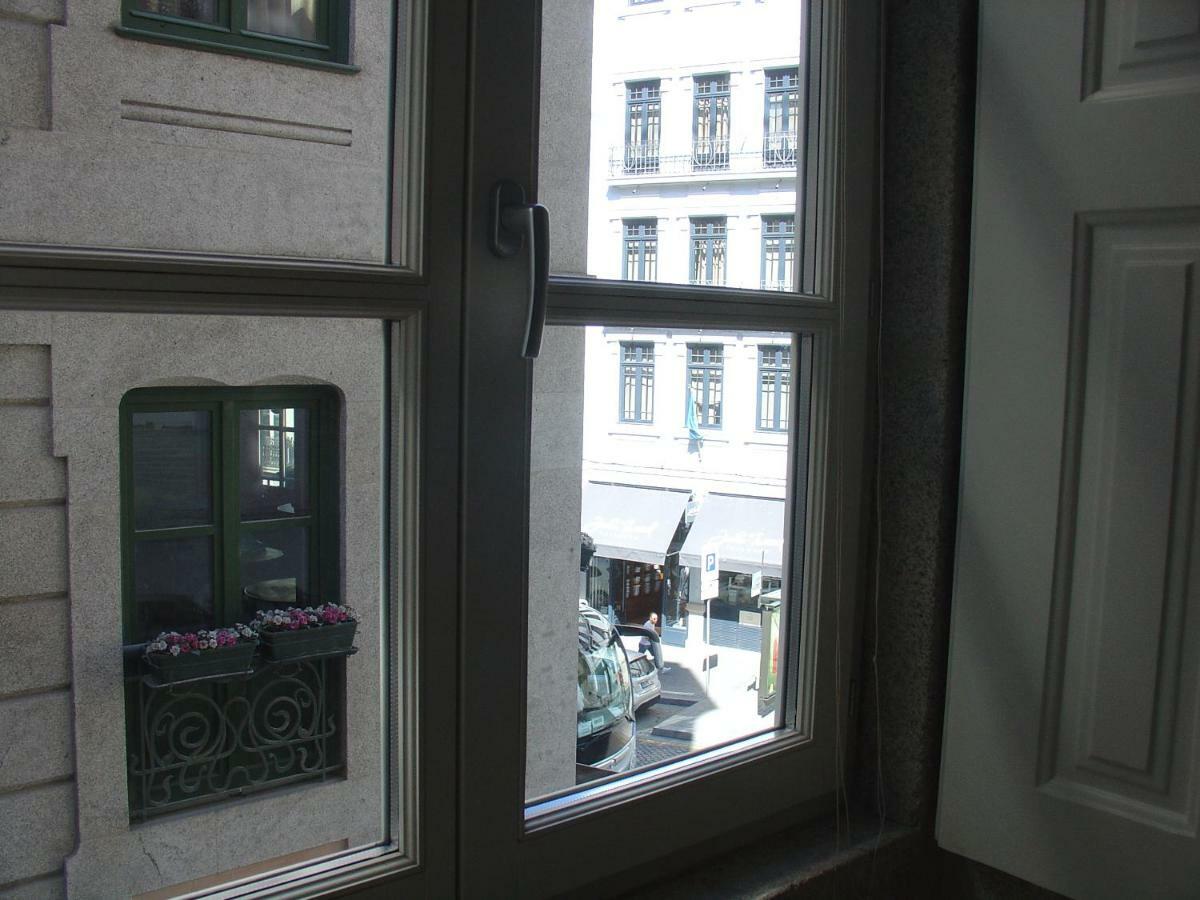 Downtown Historical Apartment Порту Экстерьер фото