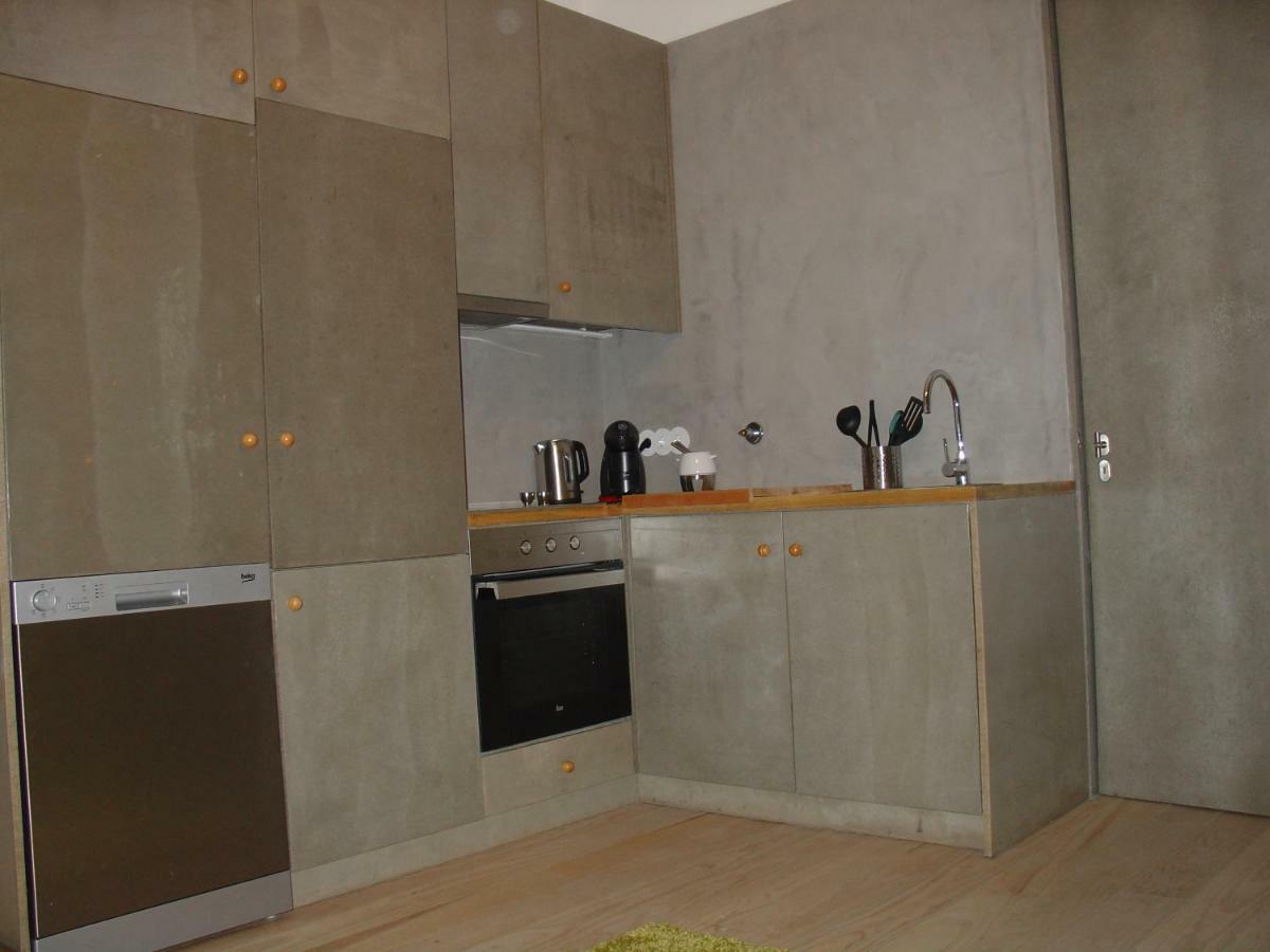Downtown Historical Apartment Порту Экстерьер фото